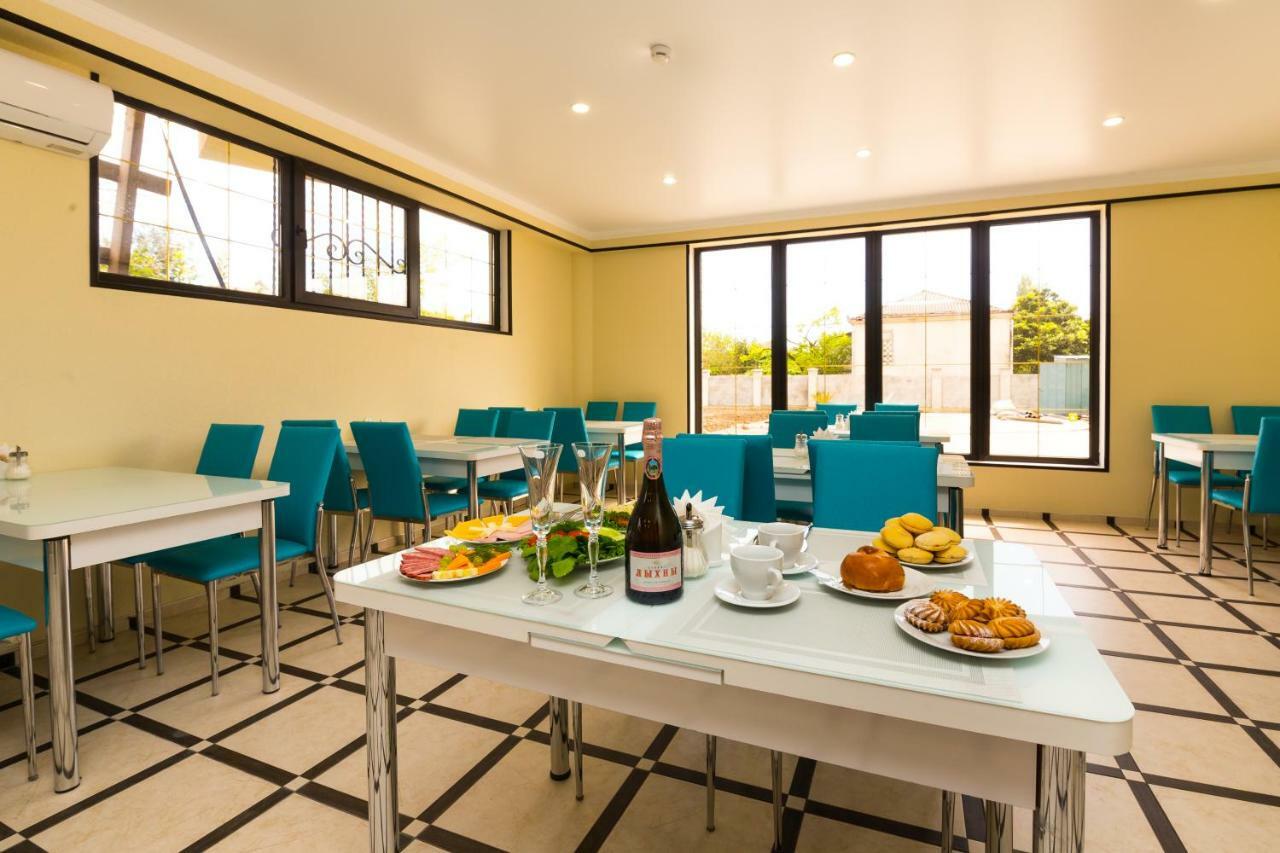 Bmg Hotel Sohum Dış mekan fotoğraf